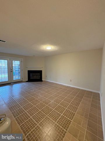 14471 WHISPERWOOD CT, Dumfries, VA 22025