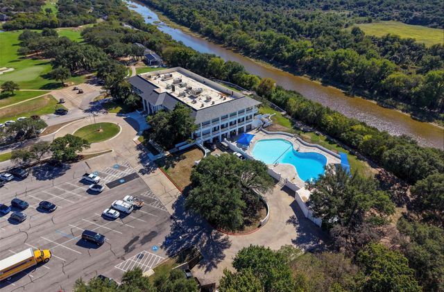 2513 Buckskin Drive, Granbury, TX 76049