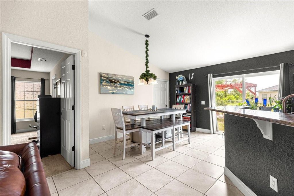 Image 11 of property listing at 14544 SW 24TH COURT ROAD, Ocala, FL 34473