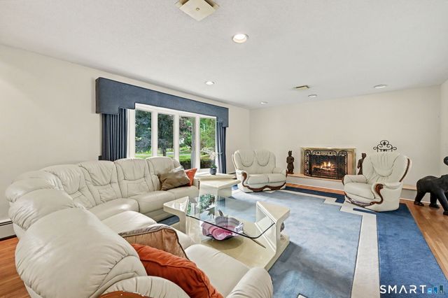 29 Old Logging Road, Stamford, CT 06903