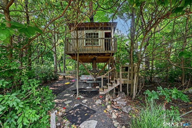 29 Old Logging Road, Stamford, CT 06903