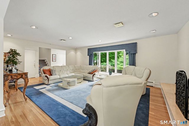 29 Old Logging Road, Stamford, CT 06903