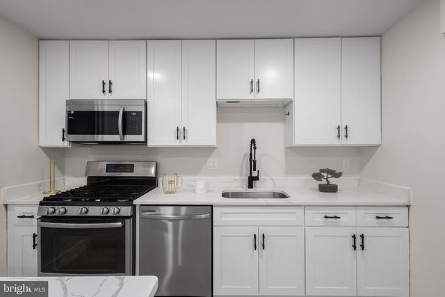 8225 PARHAM CT, Severn, MD 21144