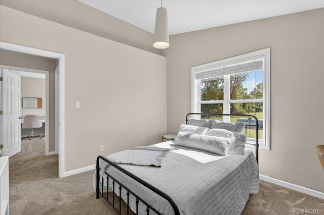 4966 Mack Road, Oceola Township, MI 48855