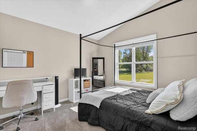 4966 Mack Road, Oceola Township, MI 48855