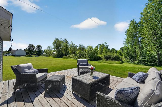 4966 Mack Road, Oceola Township, MI 48855