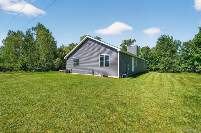 4966 Mack Road, Oceola Township, MI 48855