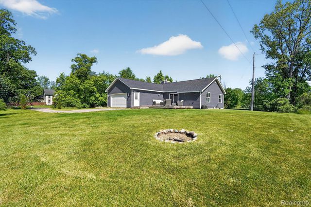 4966 Mack Road, Oceola Township, MI 48855