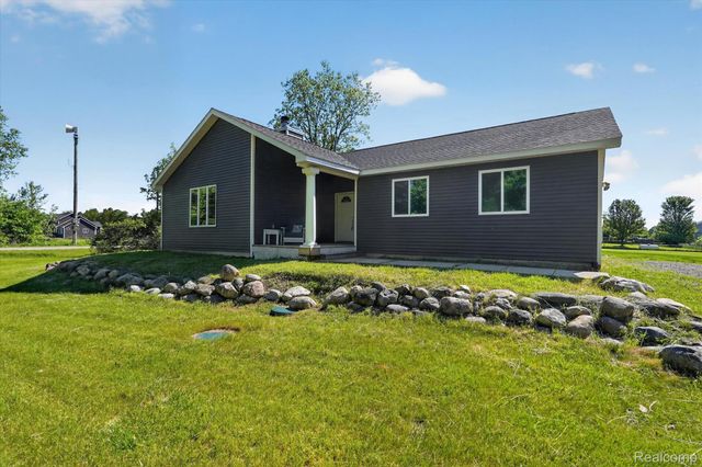 4966 Mack Road, Oceola Township, MI 48855