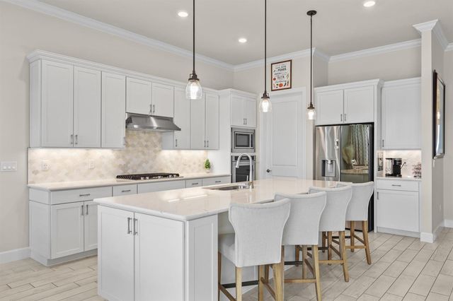 786 SE Courances Drive, Port St. Lucie, FL 34984