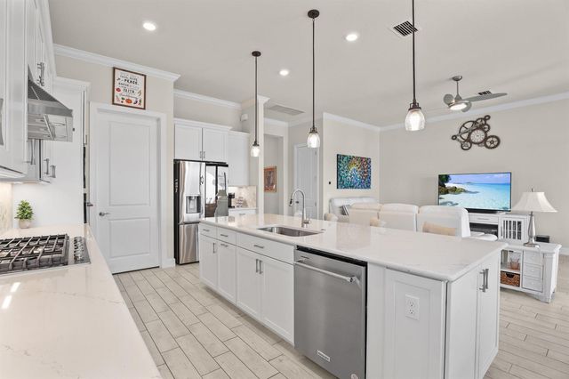 786 SE Courances Drive, Port St. Lucie, FL 34984