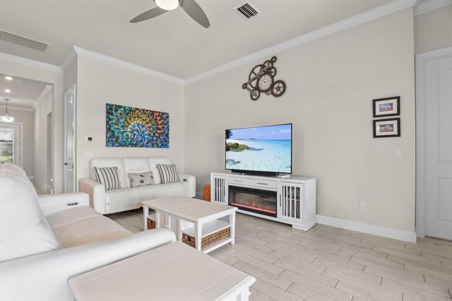 786 SE Courances Drive, Port St. Lucie, FL 34984