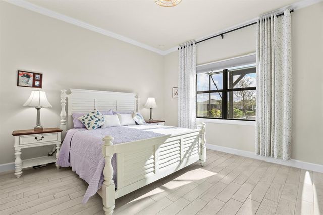786 SE Courances Drive, Port St. Lucie, FL 34984