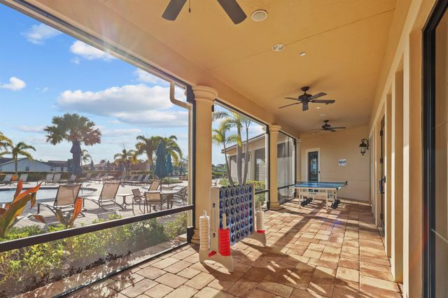786 SE Courances Drive, Port St. Lucie, FL 34984