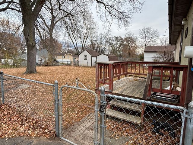 1367 Skillman Avenue E, Maplewood, MN 55109