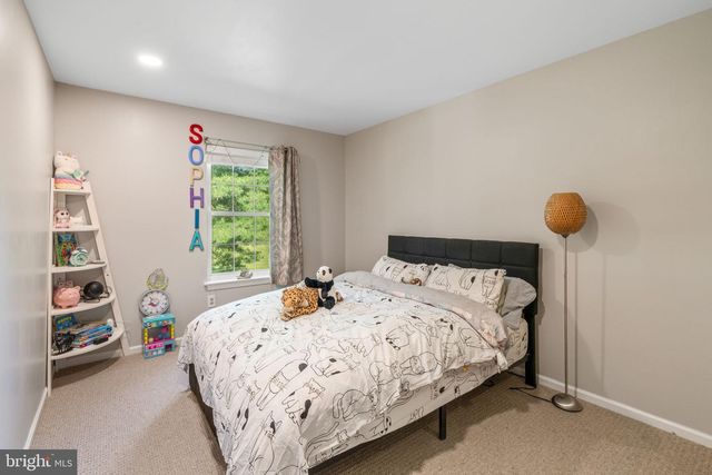432 REVERE DR, Southampton, PA 18966