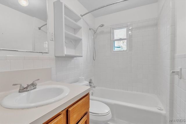 203 Highland Avenue, Tonawanda, NY 14150