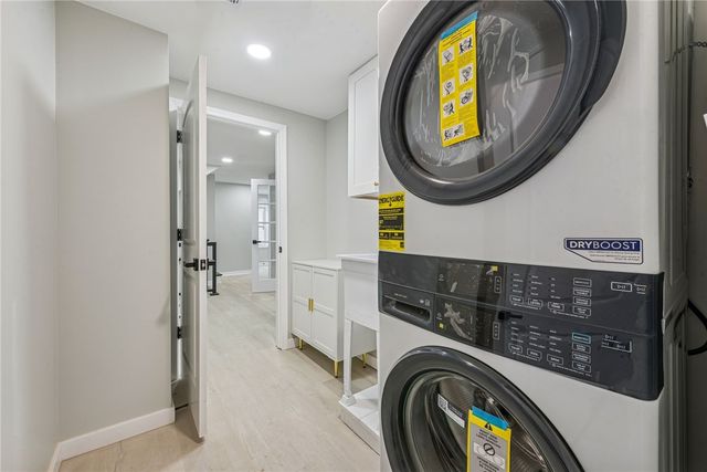 4531 Ridgeview Dr, Hempfield Twp, PA 15601