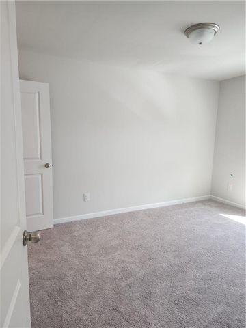 2822 Saratoga Lake View, Decatur, GA 30034