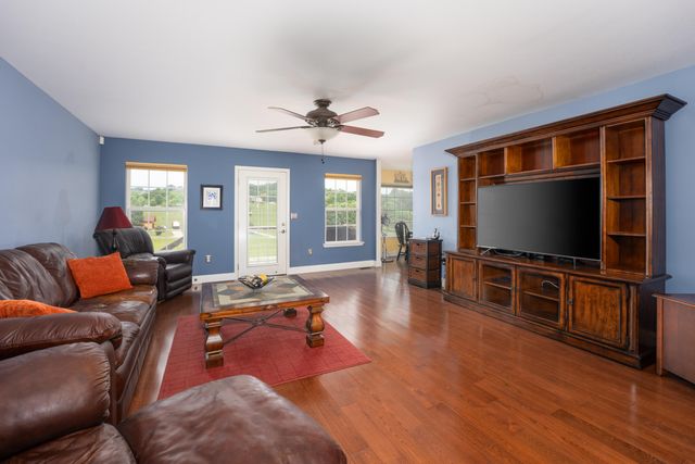 17 Rivers Edge Road, Dunlap, TN 37327