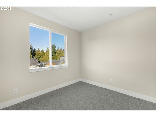 3614 Ne 169TH Way, Vancouver, WA 98686