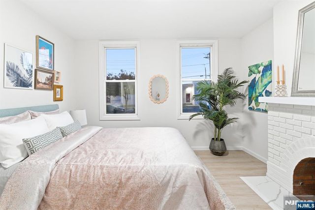 86 Roosevelt Avenue, Belleville, NJ 07109