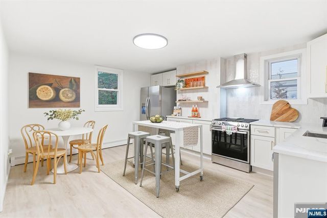 86 Roosevelt Avenue, Belleville, NJ 07109