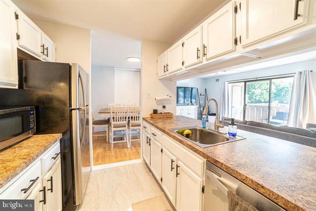 506 THE WOODS, Cherry Hill, NJ 08003