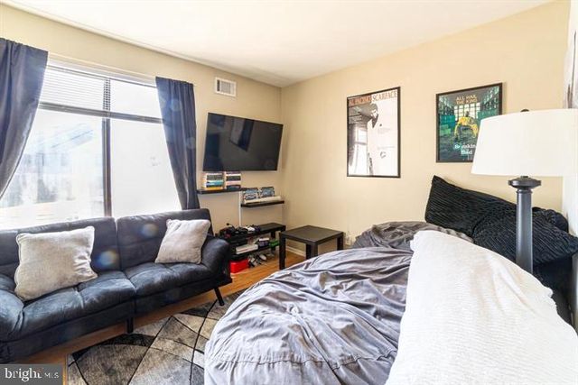 506 THE WOODS, Cherry Hill, NJ 08003