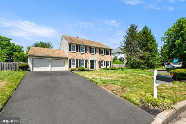 6 GOLDENROD CT, Newtown, PA 18940