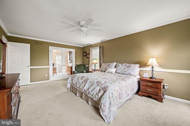 6 GOLDENROD CT, Newtown, PA 18940