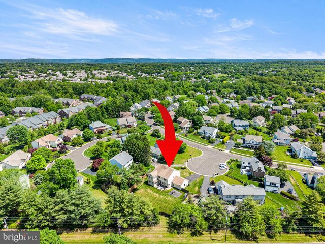 6 GOLDENROD CT, Newtown, PA 18940