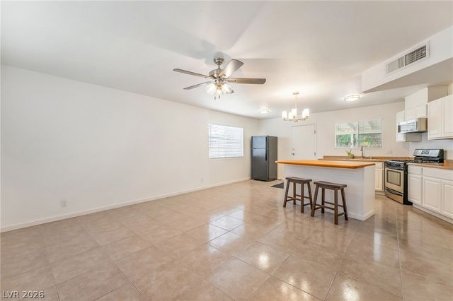 5056 Marin Street, Las Vegas, NV 89122