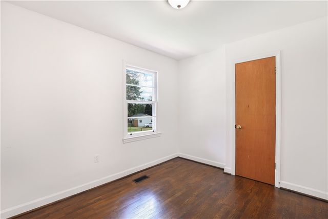 103 Belmont Circle, Easley, SC 29642