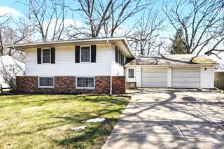 2325 Fair Oaks Street E, Niles Twp, MI 49120
