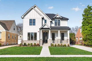 1414 S Prospect Avenue, Park Ridge, IL 60068