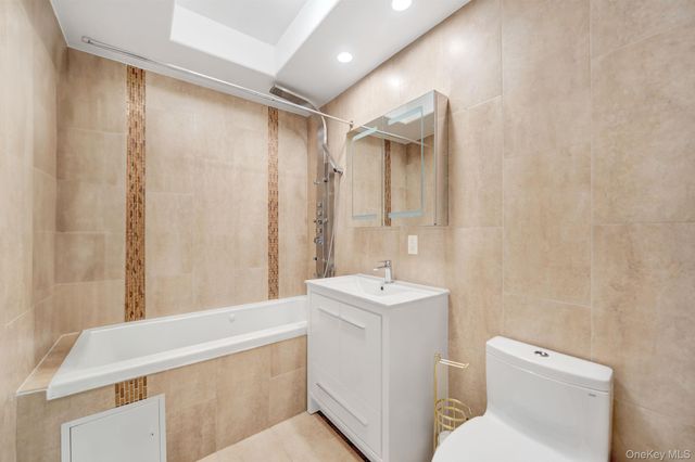 63-36 99th Street 3K, Rego Park, NY 11374