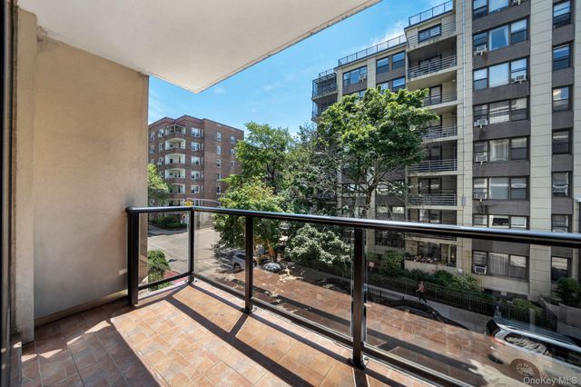 63-36 99th Street 3K, Rego Park, NY 11374