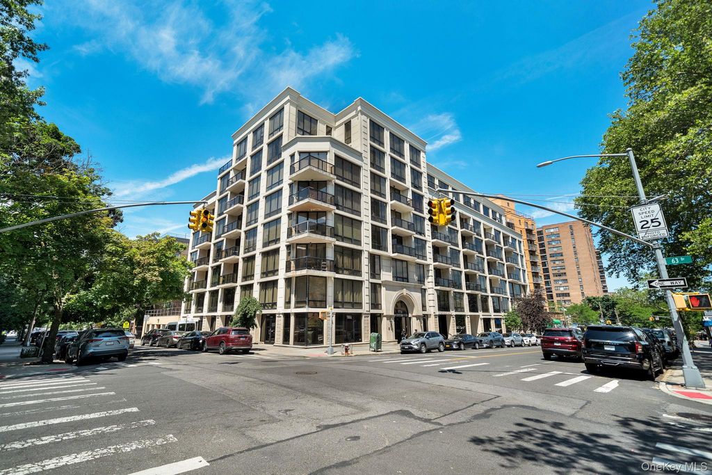 63-36 99th Street 3K, Rego Park, NY 11374