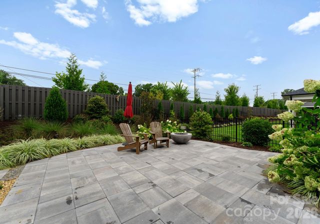 13630 Tranquil Day Drive, Matthews, NC 28105