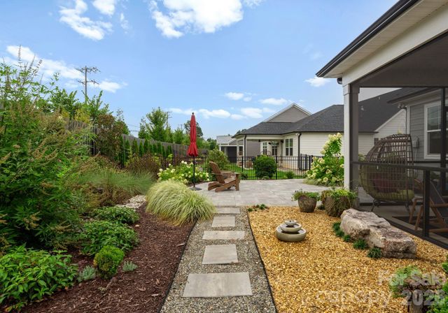 13630 Tranquil Day Drive, Matthews, NC 28105