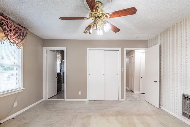 544 E Madison St, Pulaski, TN 38478