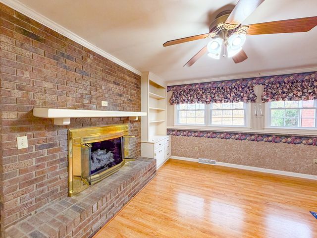 544 E Madison St, Pulaski, TN 38478