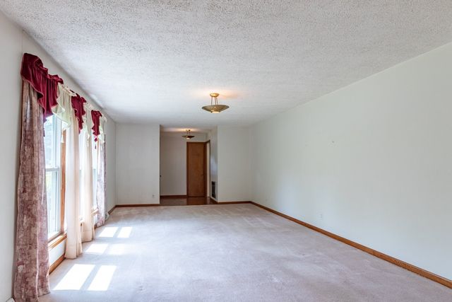 544 E Madison St, Pulaski, TN 38478