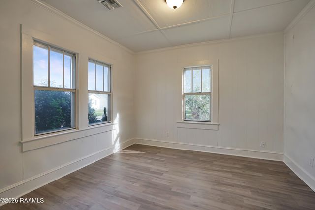 617 Cedar Crest Court, Lafayette, LA 70501