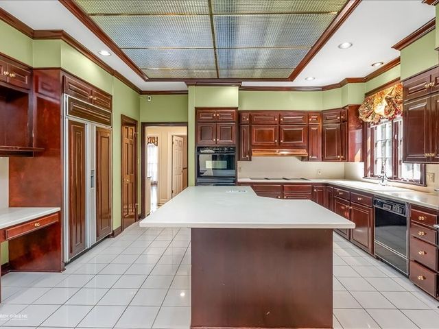 433 Regency Boulevard, Shreveport, LA 71106