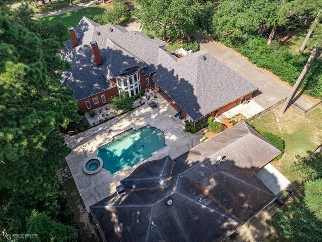 433 Regency Boulevard, Shreveport, LA 71106