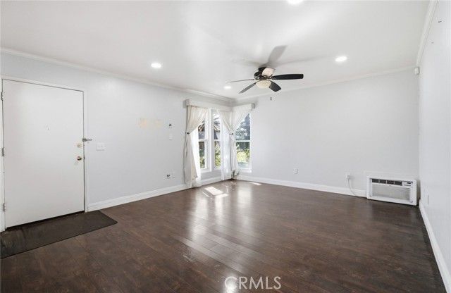 1800 E Heim 29, Orange, CA 92865