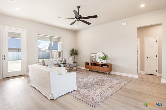 1207 Rylee Lane, Salado, TX 76571