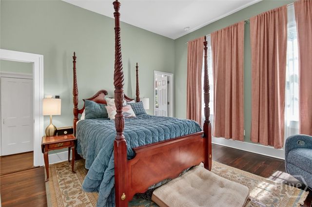 214 W Duffy Street, Savannah, GA 31401